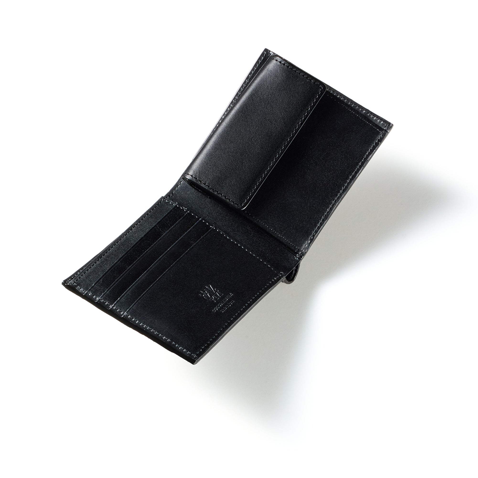 #Color_ブラックリーフ