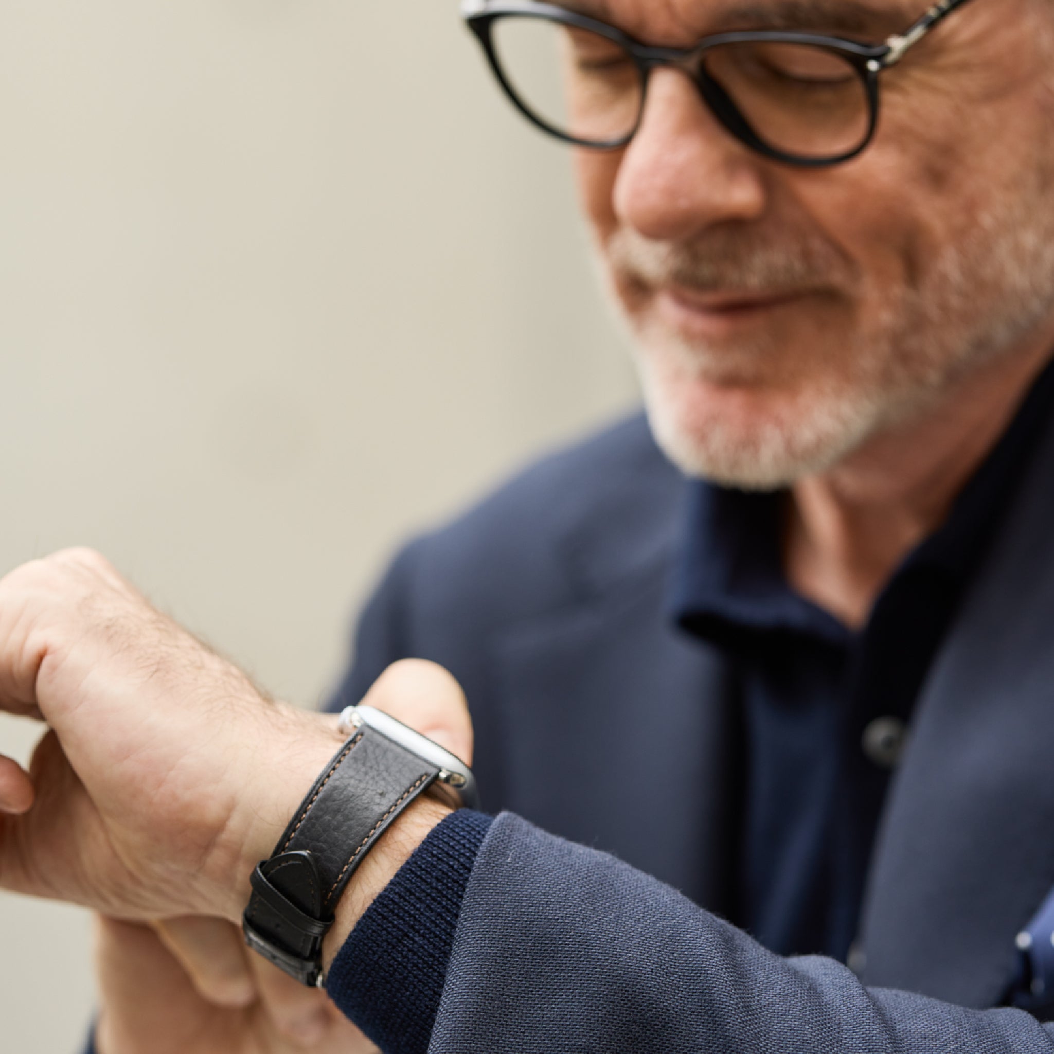 ダーリントン AppleWatch用レザーバンド