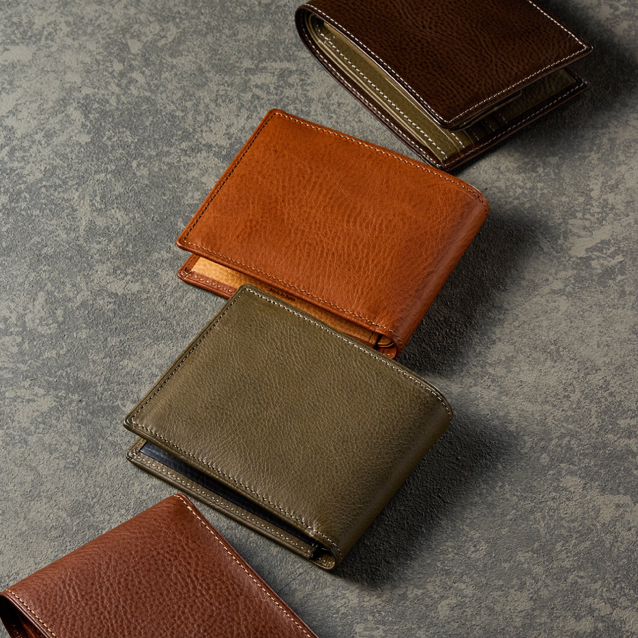 マルティーニ ２つ折り財布