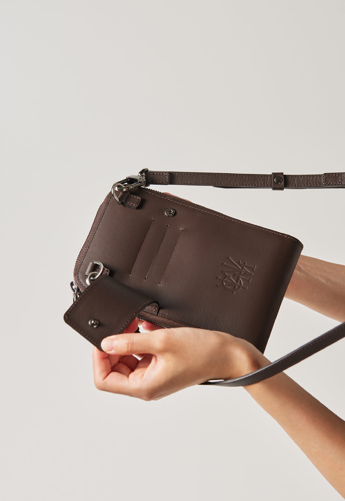 シティライト スマホジップショルダー detail 6